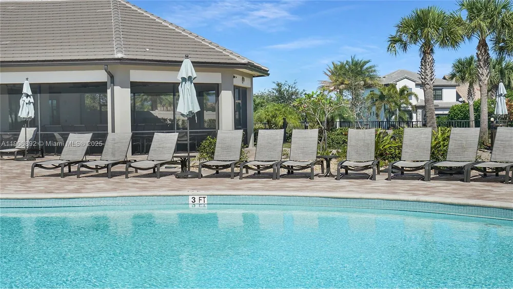 8605 Patron Ln, Lake Worth, FL 33467