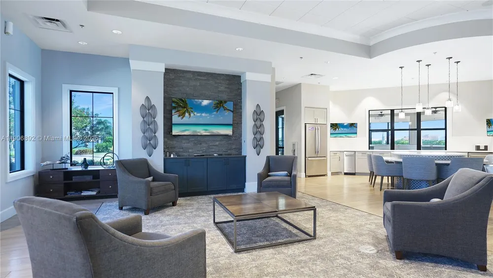 8605 Patron Ln, Lake Worth, FL 33467