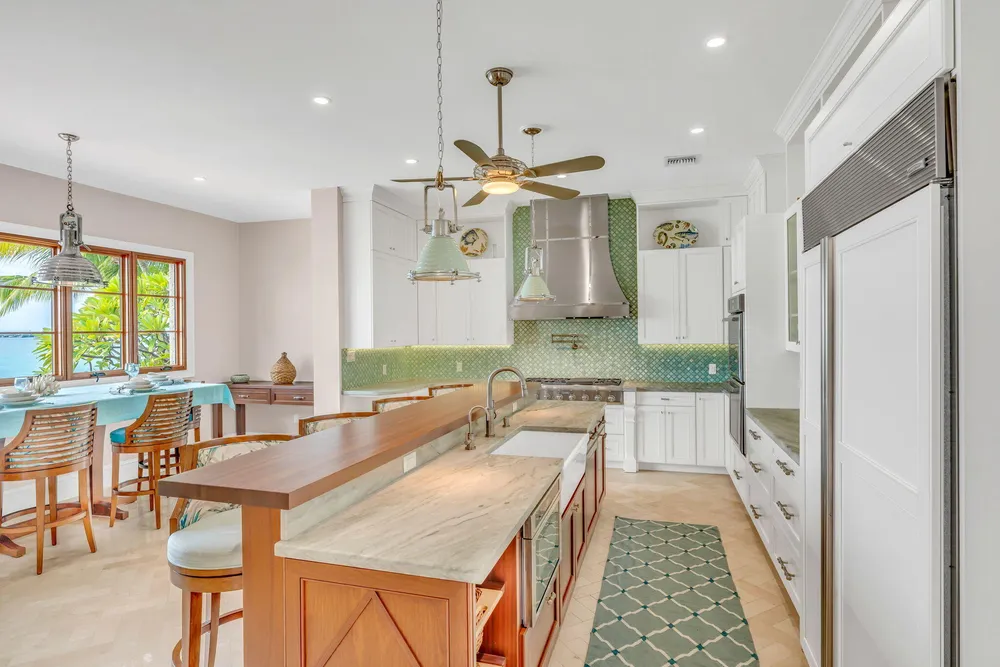 205 15th Circle, Key Colony Beach, FL 33051