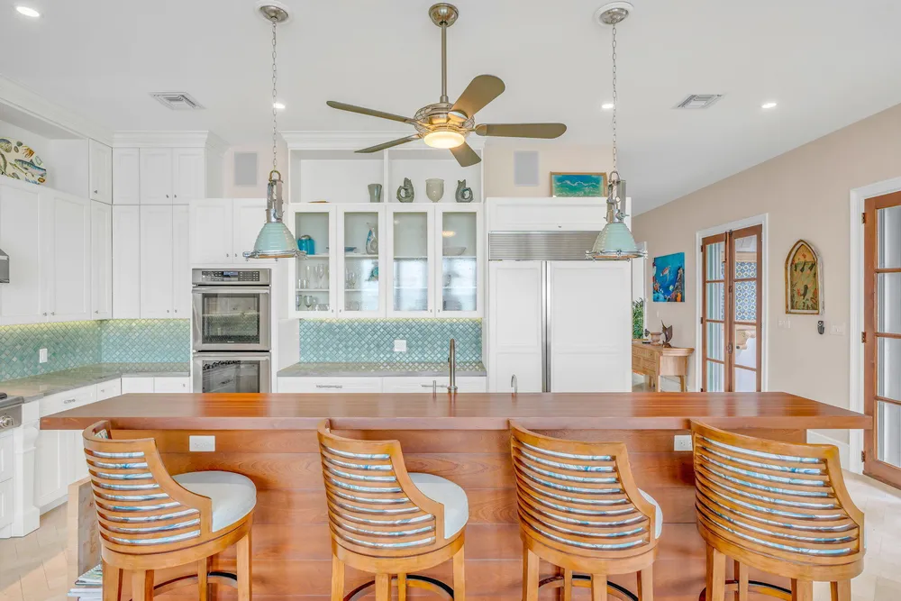 205 15th Circle, Key Colony Beach, FL 33051