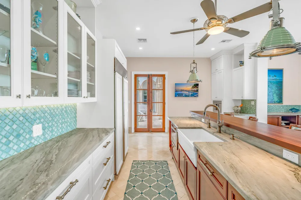 205 15th Circle, Key Colony Beach, FL 33051