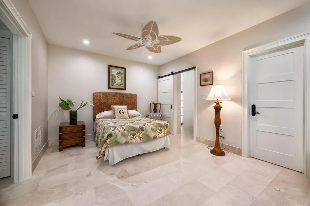 205 15th Circle, Key Colony Beach, FL 33051