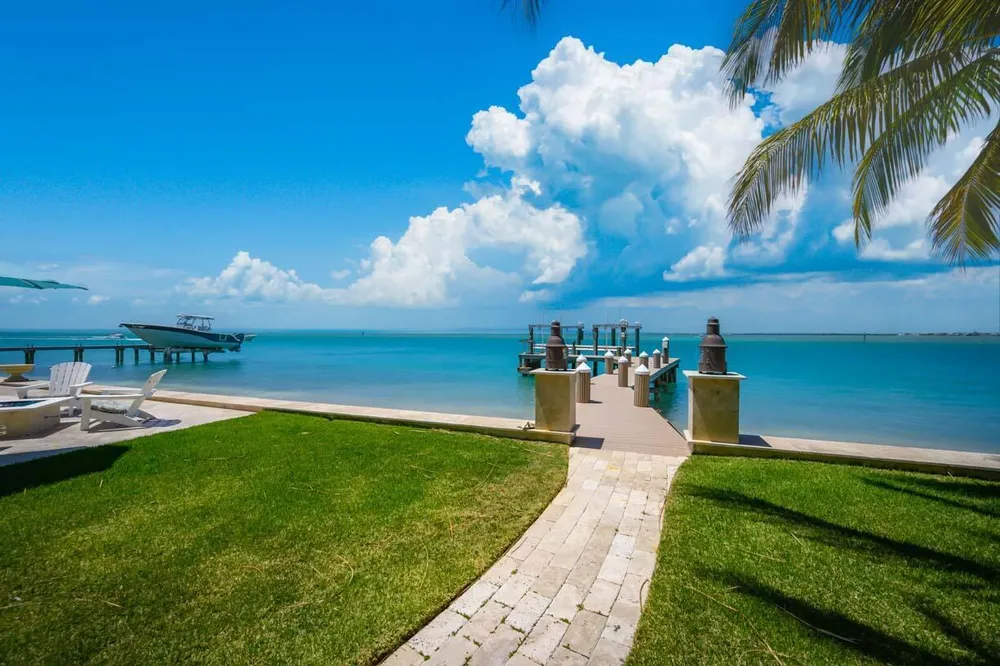 205 15th Circle, Key Colony Beach, FL 33051