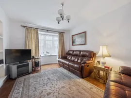 Gardner Road, Maidenhead thumb 3