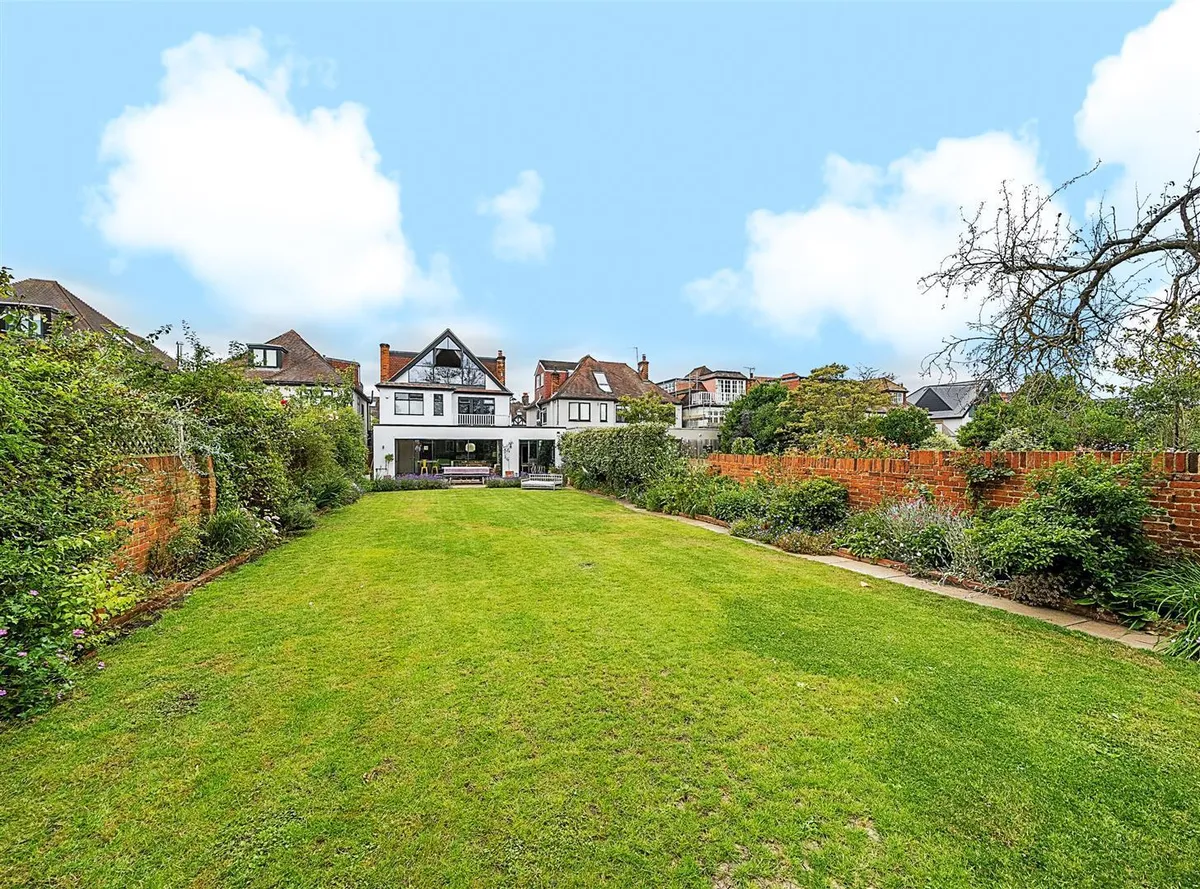 Mount Pleasant Road, London, NW10