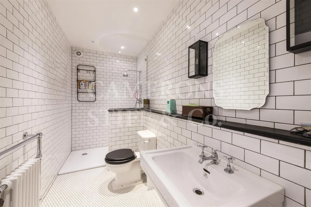 Aylestone Avenue, London NW6