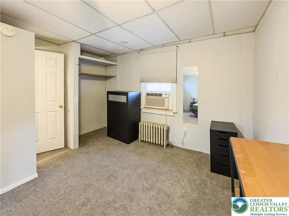 315 Brodhead St, Easton, PA 18042