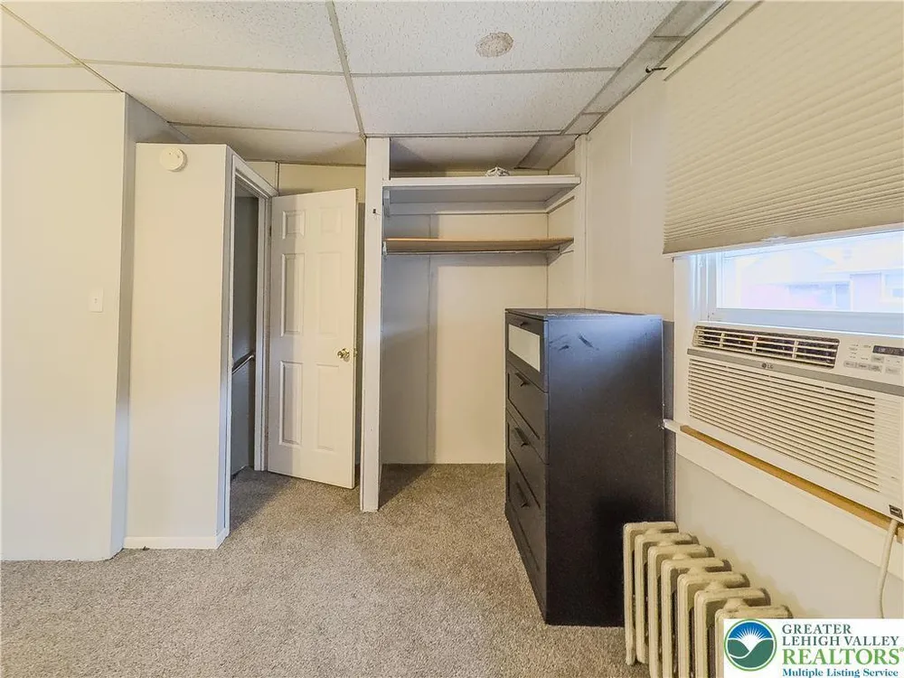 315 Brodhead St, Easton, PA 18042