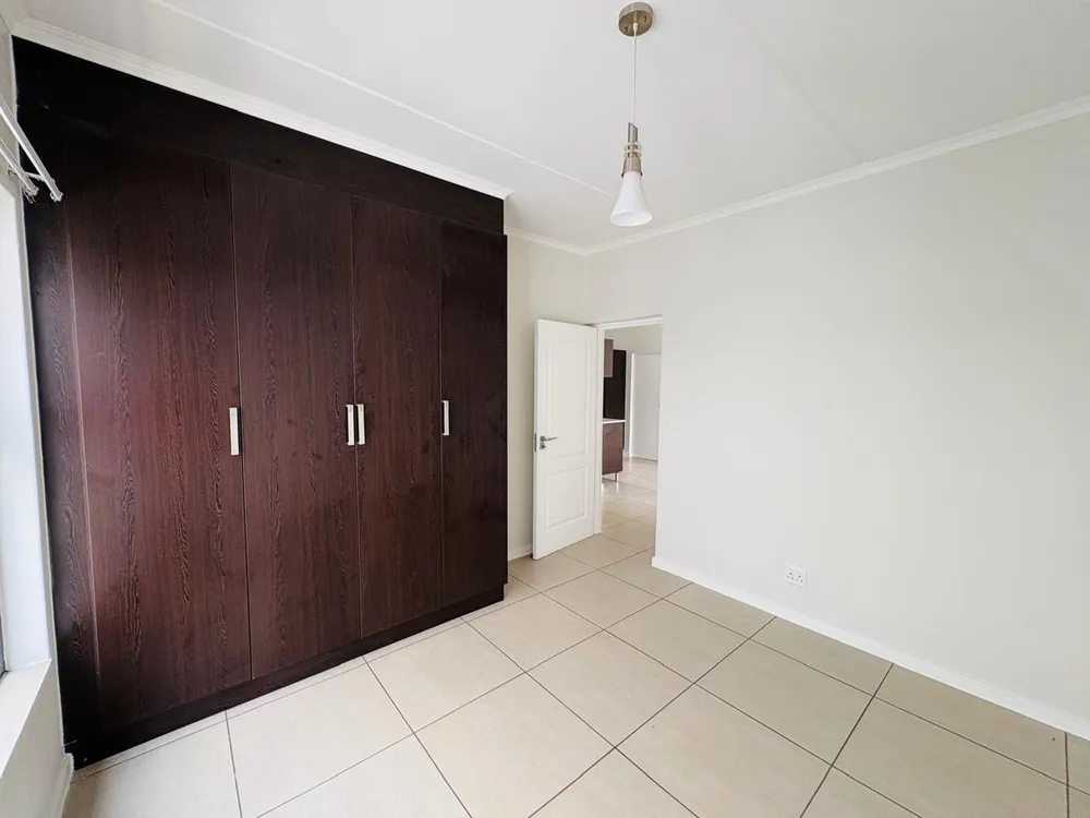 South Africa, Gauteng, Greenstone Hill, Hord Drive, 74