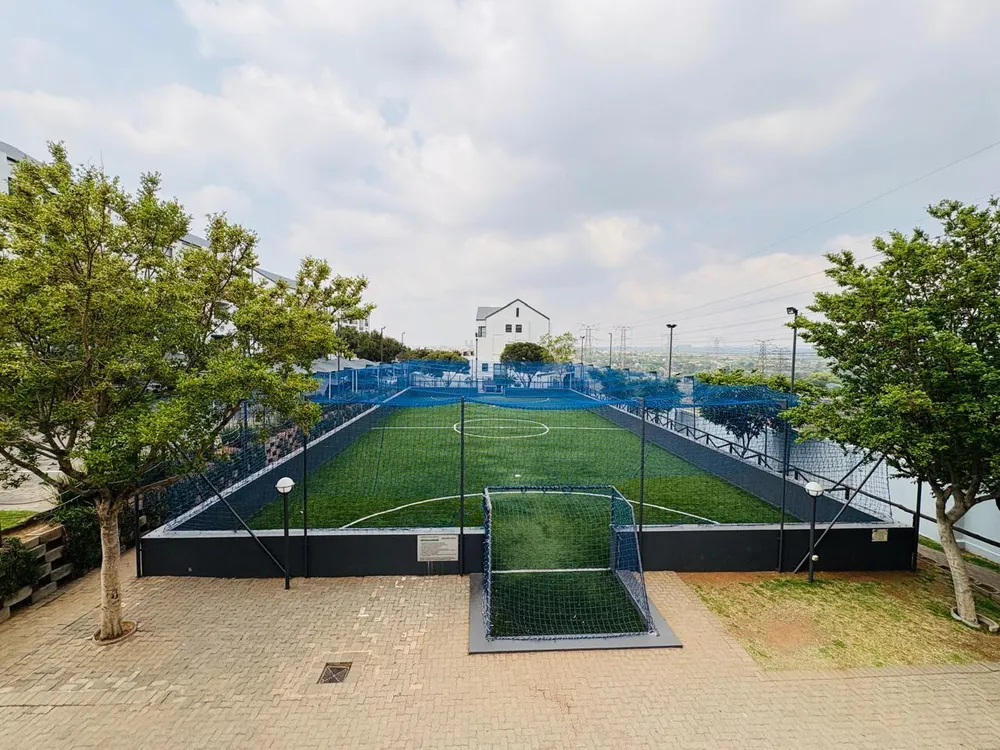 South Africa, Gauteng, Greenstone Hill, Hord Drive, 74