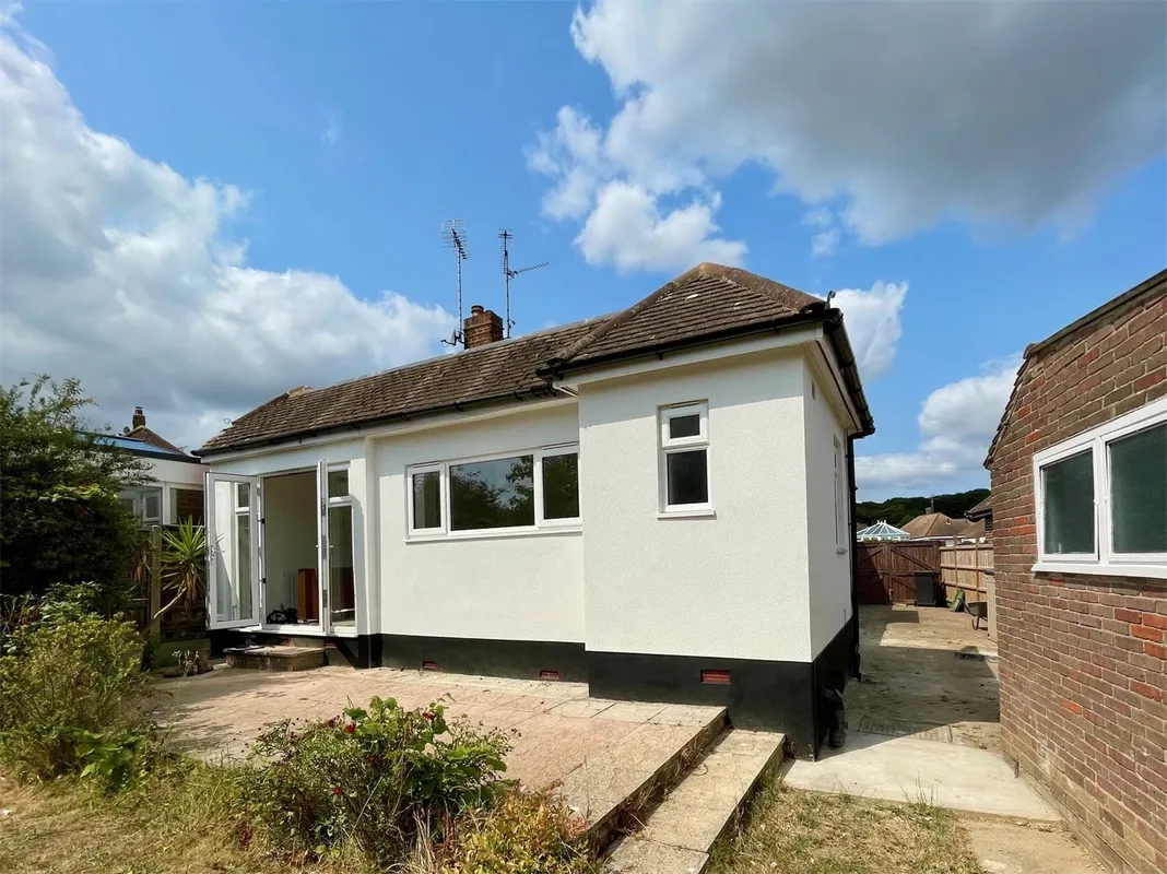 Thorndon Park Crescent, Leigh-on-Sea, Essex, SS9
