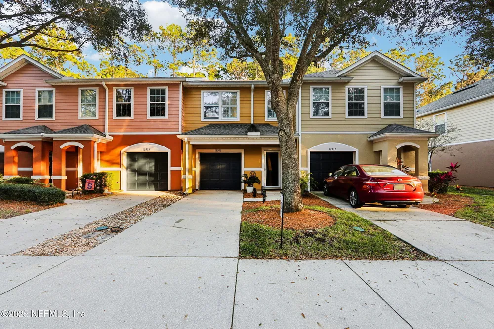12915 Spring Rain Rd, Jacksonville, FL 32258