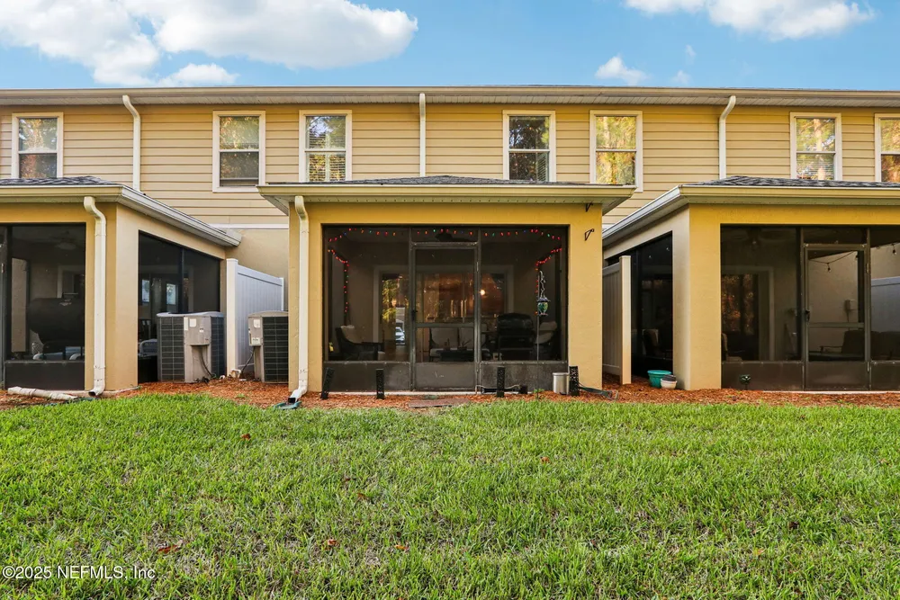 12915 Spring Rain Rd, Jacksonville, FL 32258
