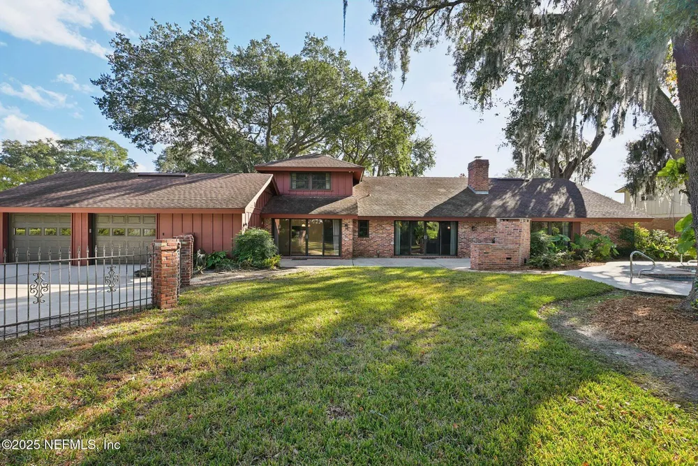 3707 Cathedral Oaks Pl S, Jacksonville, FL 32217