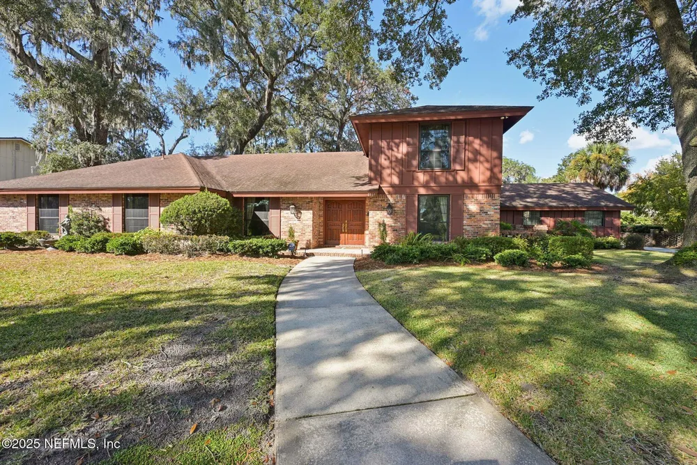 3707 Cathedral Oaks Pl S, Jacksonville, FL 32217