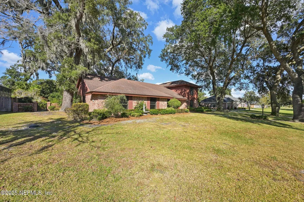 3707 Cathedral Oaks Pl S, Jacksonville, FL 32217