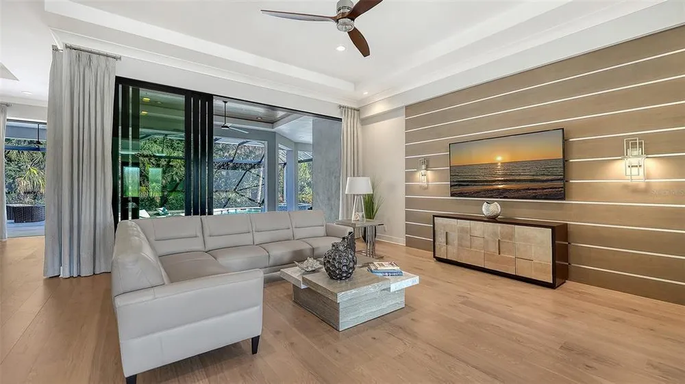 9224 Starry Night Ave, Sarasota, FL 34241-3709