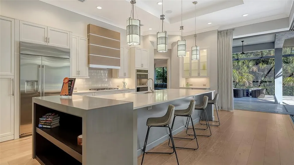 9224 Starry Night Ave, Sarasota, FL 34241-3709