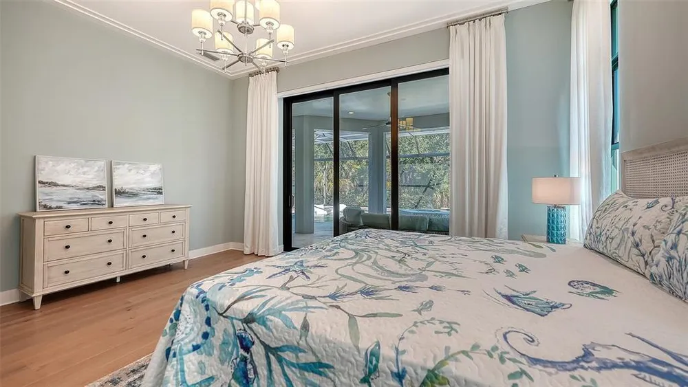 9224 Starry Night Ave, Sarasota, FL 34241-3709