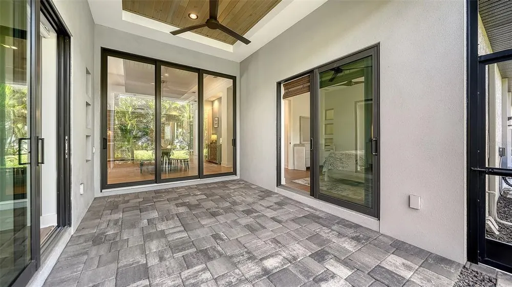 9224 Starry Night Ave, Sarasota, FL 34241-3709