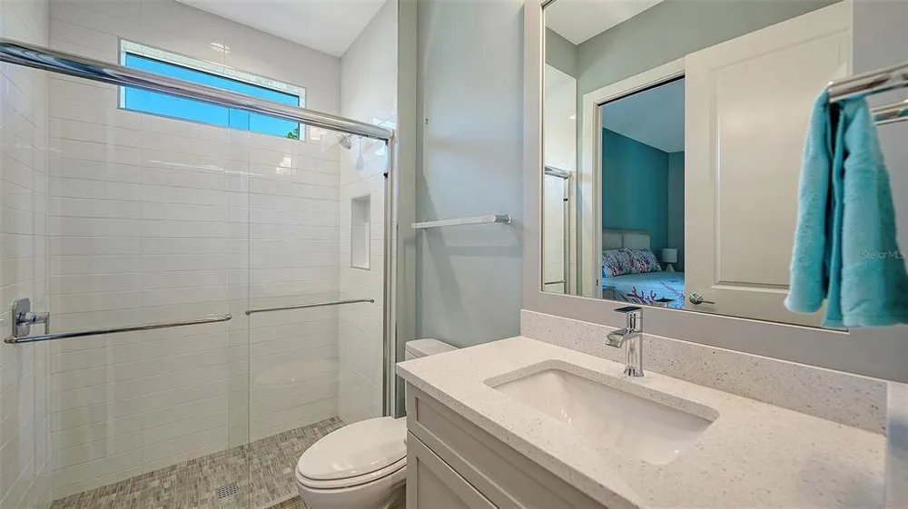 9224 Starry Night Ave, Sarasota, FL 34241-3709