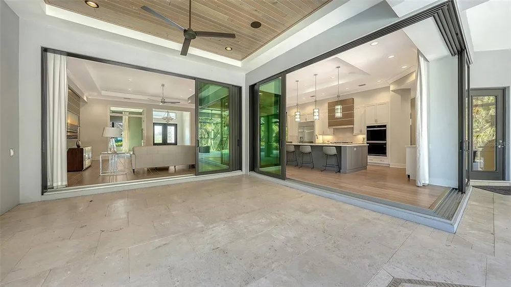9224 Starry Night Ave, Sarasota, FL 34241-3709