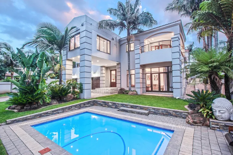 South Africa, Gauteng, Woodhill Golf Estate