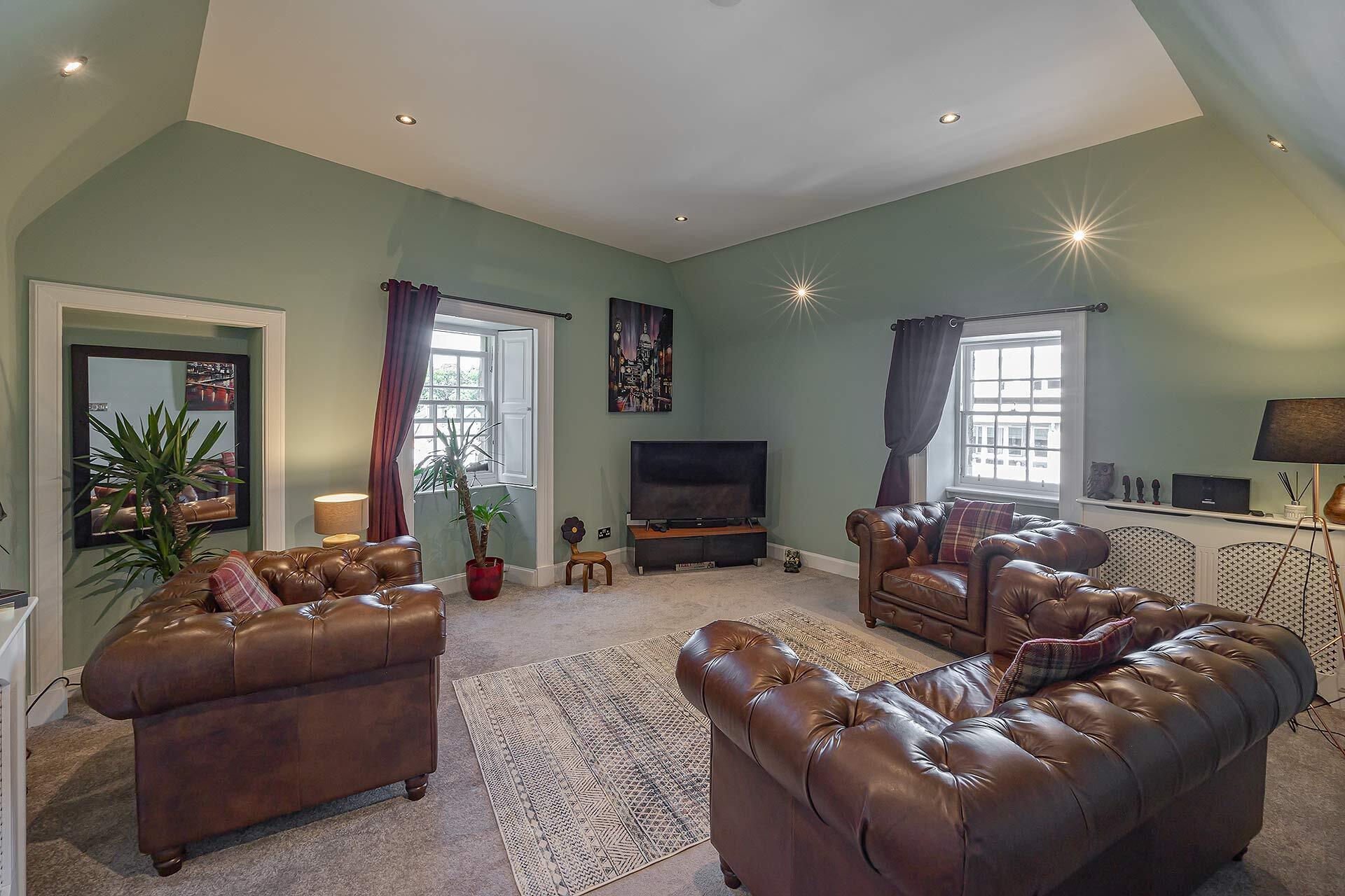 Second Floor Flat, West Port House, Preston Road, Linlithgow, EH49 7AX Image 2