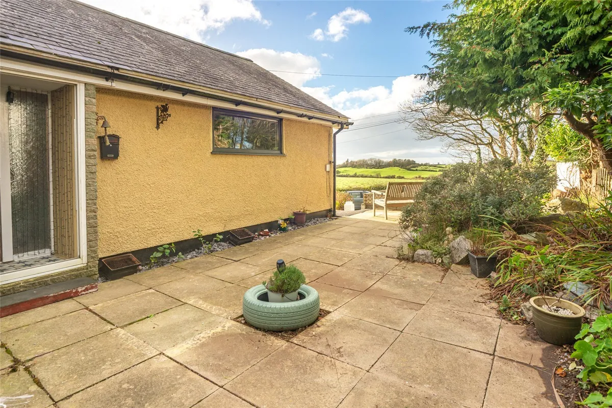 Pentrefelin, Amlwch, Isle of Anglesey, LL68
