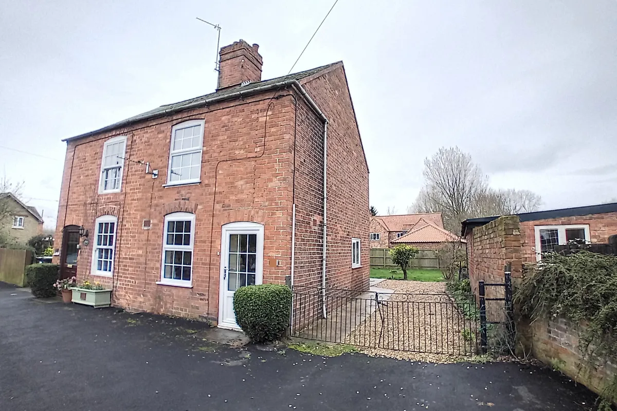 Main Street, Dorrington, LINCOLN