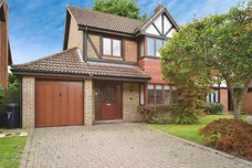 Boleyn Court, Broxbourne