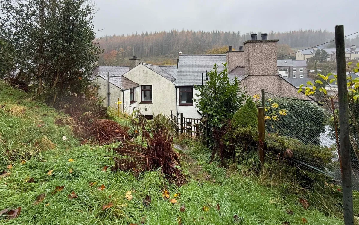 Tan Y Graig, Rhyd Ddu, Caernarfon, Gwynedd, LL54