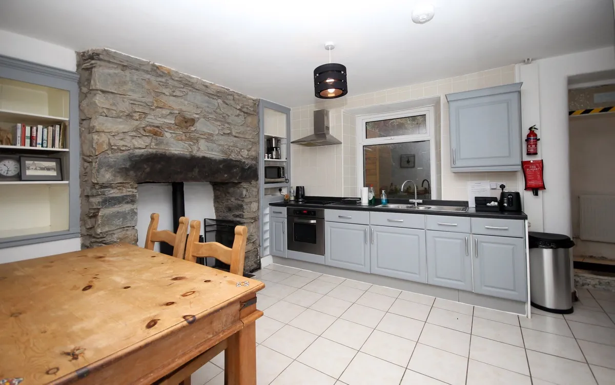 Tan Y Graig, Rhyd Ddu, Caernarfon, Gwynedd, LL54