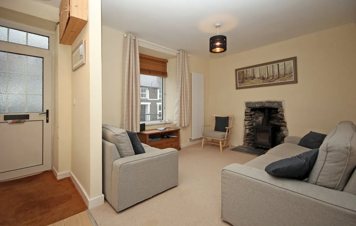Tan Y Graig, Rhyd Ddu, Caernarfon, Gwynedd, LL54