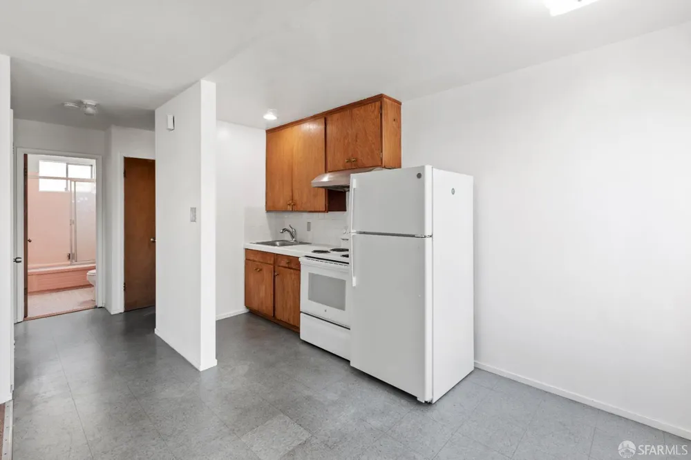 1 Lowell St, San Francisco, CA 94112