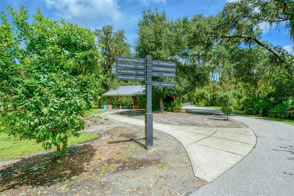 4160 Mackay Falls Terrace, Sarasota, FL 34243