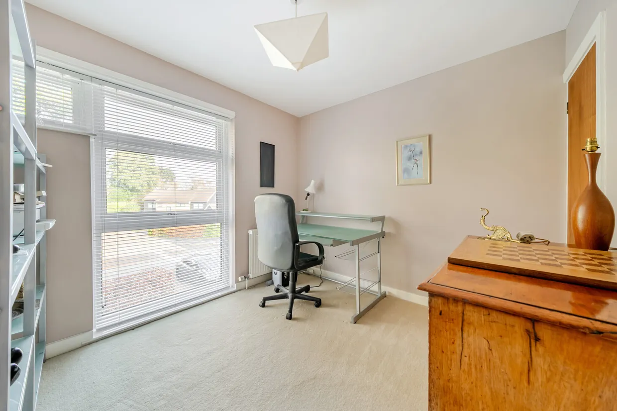 Rook Wood Way, Great Missenden, HP16 photo 15