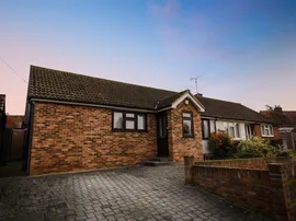 Soames Mead, Stondon Massey, Brentwood thumb 3