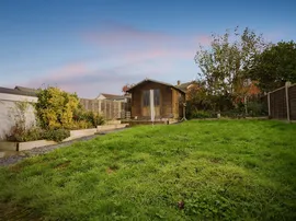 Soames Mead, Stondon Massey, Brentwood thumb 2