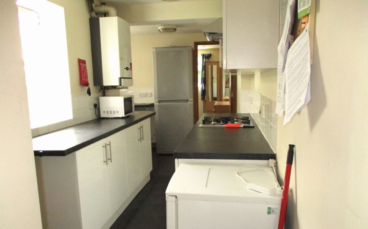 Room, 23 Luton Road, B29 7BN Image 3