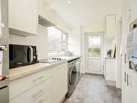 Baker Street, Aston Tirrold, Didcot thumb 3