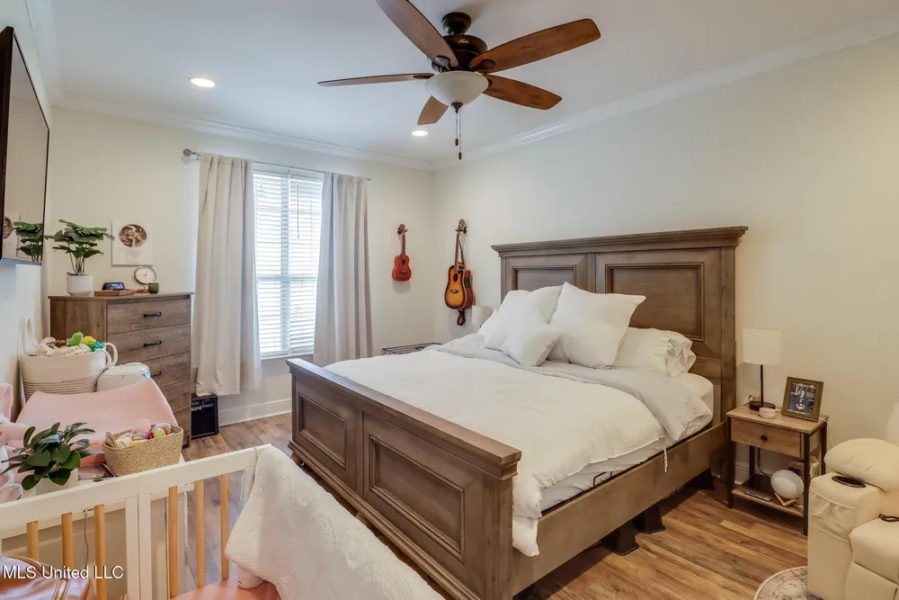 8428 Ieke Dr, Diamondhead, MS 39525