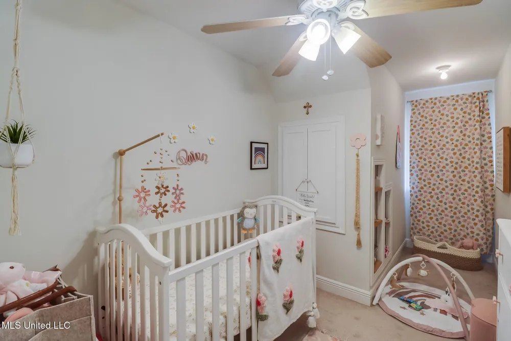 8428 Ieke Dr, Diamondhead, MS 39525