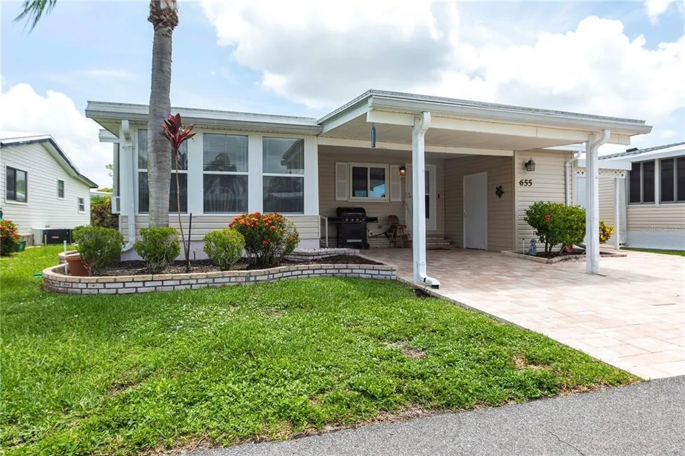2100 Kings Hwy, Port Charlotte, FL 33980