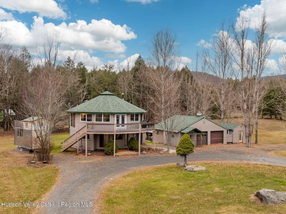 215 Siam Rd, Windham, NY 12496