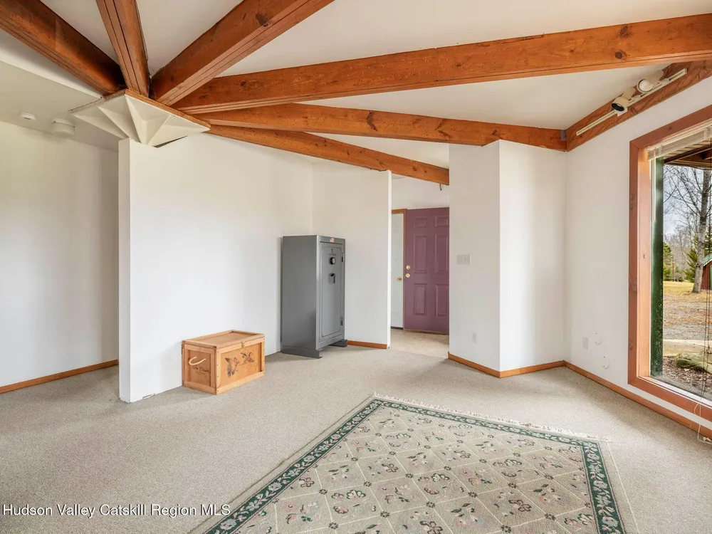 215 Siam Rd, Windham, NY 12496