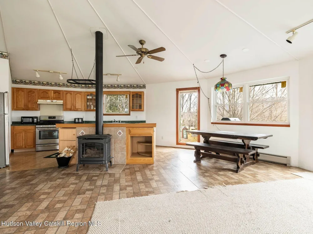 215 Siam Rd, Windham, NY 12496