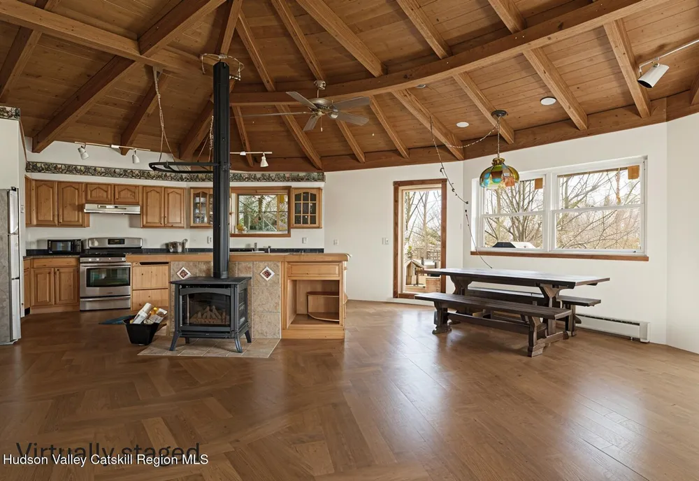 215 Siam Rd, Windham, NY 12496