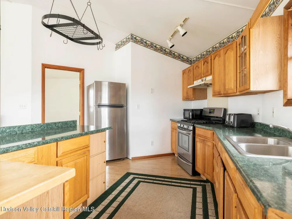 215 Siam Rd, Windham, NY 12496