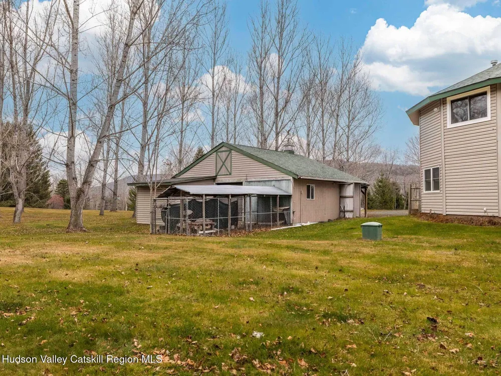215 Siam Rd, Windham, NY 12496